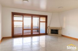 Apartamento com 03 suítes no Edifício Vitória Régia 