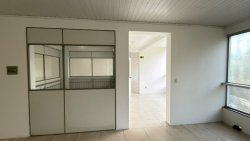 Aluguel comercial na principal de Lomba Grande 