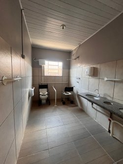 Casa comercial com 426m² no bairro Scharlau 