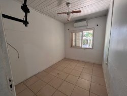 Casa comercial com 426m² no bairro Scharlau 