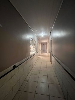 Casa comercial com 426m² no bairro Scharlau 