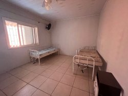 Casa comercial com 426m² no bairro Scharlau 
