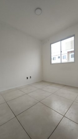 Apartamento com 02 dormitórios no Residencial Porto Berlim 