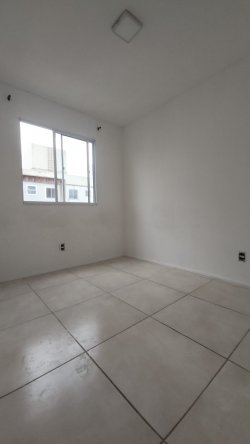 Apartamento com 02 dormitórios no Residencial Porto Berlim 