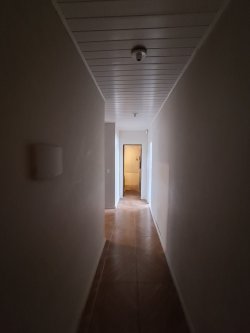Casa para locação com 04 dormitórios, sendo 01 suíte na Feitoria 