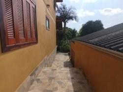 Casa com 03 dormitórios no bairro Ideal 