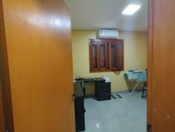 Casa com 03 dormitórios no bairro Ideal 