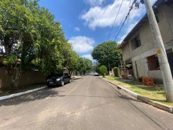 Terreno de 429m² com construção no bairro Jardim Mauá 