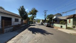 Terreno de esquina com 693m² no bairro São Jorge 