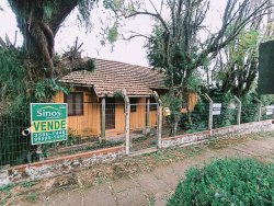 Terreno com 900m² no bairro Jardim Mauá 
