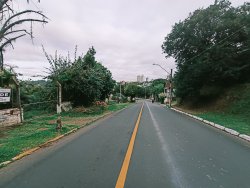 Terreno com 900m² no bairro Jardim Mauá 