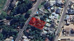 Terreno com 900m² no bairro Jardim Mauá 