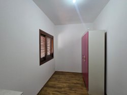 Casa de esquina com 03 dormitórios no bairro Encosta do Sol 