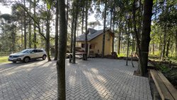 Refúgio no campo para locação na região central da Lomba Grande 