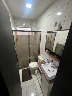 Apartamento mobiliado no Condomínio Jardim Juliana 