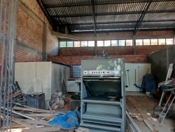 Prédio comercial com 371,43m² no bairro Guarani 