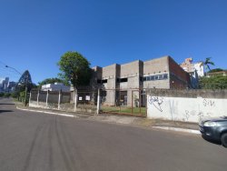 Prédio comercial com 371,43m² no bairro Guarani 