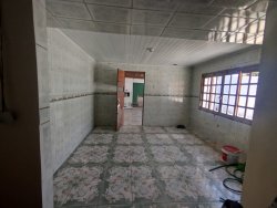 Casa com 03 dormitórios no bairro Canudos 