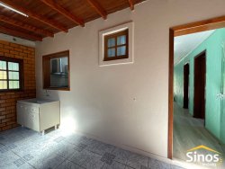 Casa com 02 dormitórios no bairro São José 