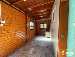 Casa com 02 dormitórios no bairro São José 