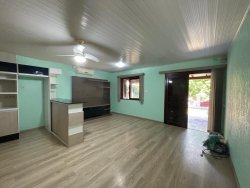 Casa com 02 dormitórios no bairro São José 