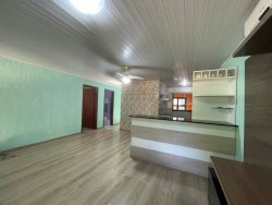 Casa com 02 dormitórios no bairro São José 