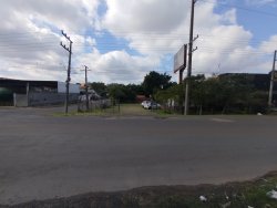 Terreno plano com 464m² no bairro Santos Dumont 