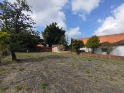 Terreno plano com 464m² no bairro Santos Dumont 