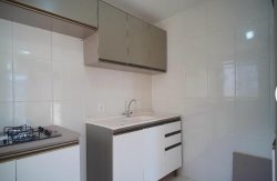 Cobertura duplex com 03 dormitórios semimobiliada no Condomínio Germânia Life 