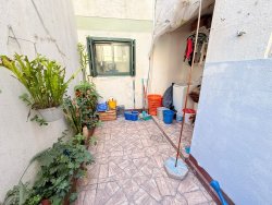 Apartamento com 03 dormitórios no Edifício Três de Outubro 