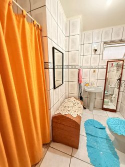 Apartamento com 03 dormitórios no Edifício Três de Outubro 