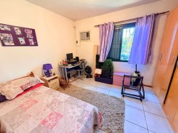 Apartamento com 03 dormitórios no Edifício Três de Outubro 