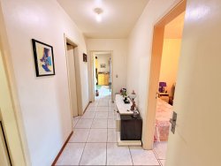 Apartamento com 03 dormitórios no Edifício Três de Outubro 