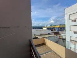 Apartamento com 02 dormitórios no Edifício Creta 