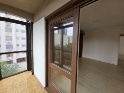 Apartamento com 03 dormitórios no Edifício Colônia 