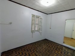 Casa com 03 dormitórios no bairro Rio Branco  
