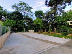 Casa com 03 dormitórios no bairro Rio Branco  
