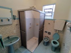 Casa com 03 dormitórios no bairro Rio Branco  