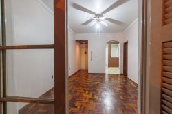 Apartamento com 03 dormitórios no Edifício Minuano  