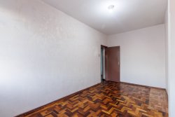 Apartamento com 03 dormitórios no Edifício Minuano  