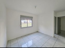 Apartamento com 02 dormitórios no Condomínio Barão do Rio Branco 