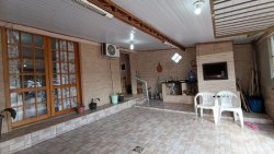 Casa com 02 dormitórios no bairro Boa Saúde  