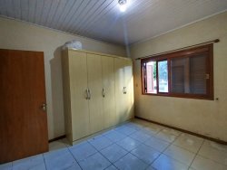 Casa com terreno de 940m² no bairro Canudos 