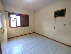Casa com terreno de 940m² no bairro Canudos 