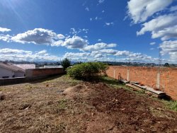 Terreno plano com 400m² no bairro Liberdade 