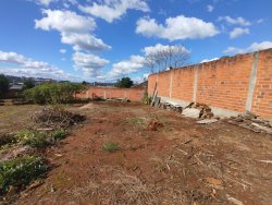 Terreno plano com 400m² no bairro Liberdade 