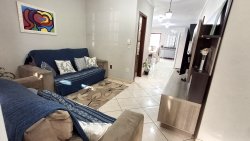 Casa com 03 dormitórios no bairro Paraíso 