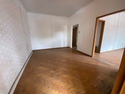 Casa com 04 dormitórios no bairro Rio Branco 