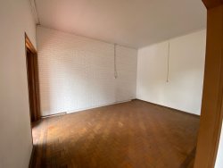 Casa com 04 dormitórios no bairro Rio Branco 