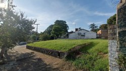 Terreno de esquina com 615,90m² no bairro Ouro Branco 